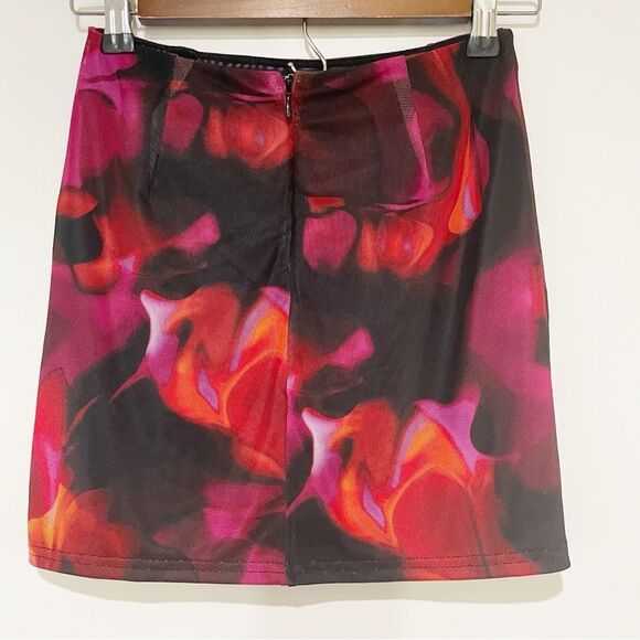 Sheer Mesh Floral 2 Piece Set | Red & Pink Y2K Clubwear Crop Top + Mini Skirt XS - Picture 13 of 16
